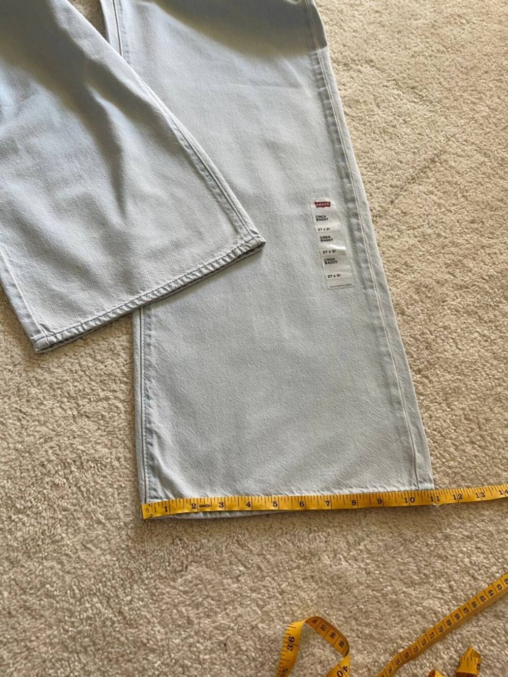 NWT Levi's Cinch Baggy High Rise Women's Jeans Size 27/31 - Picture 11 of 13